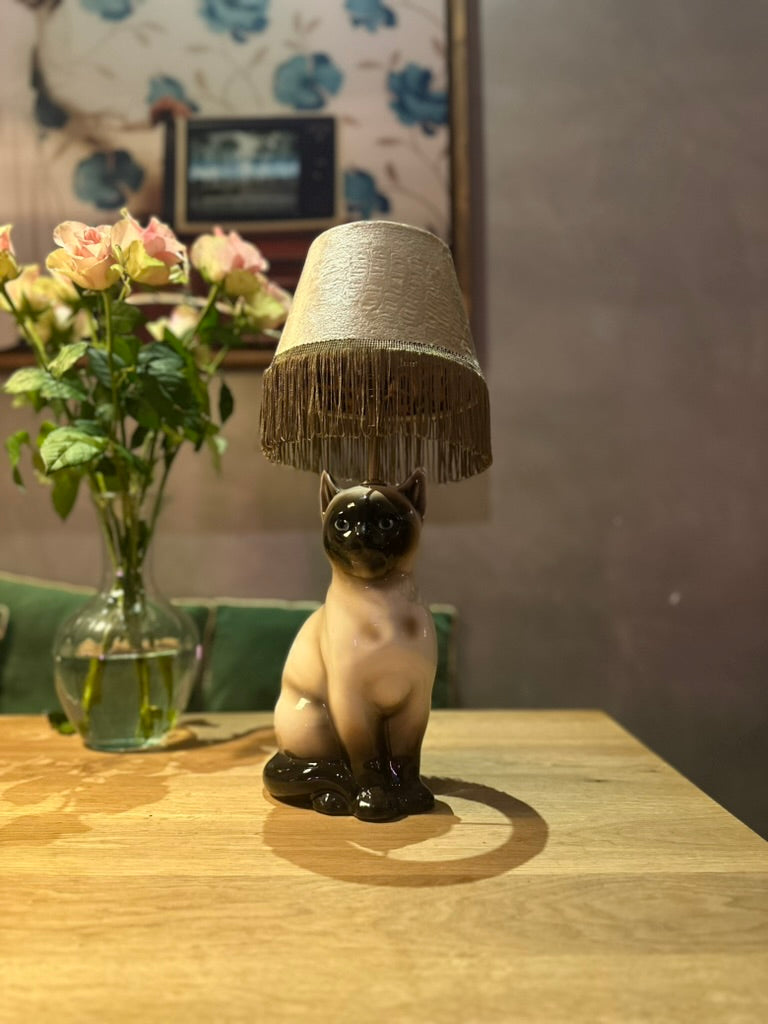 Siamese Cat Table Lamp