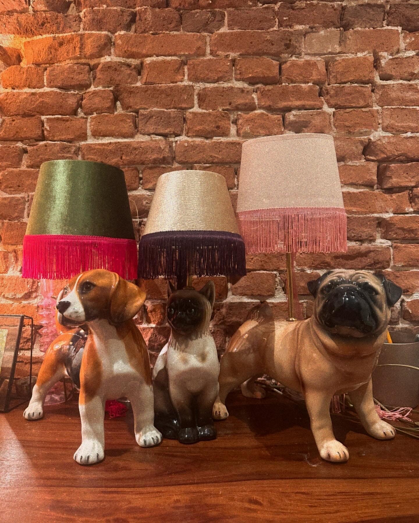 Beagle Table Lamp