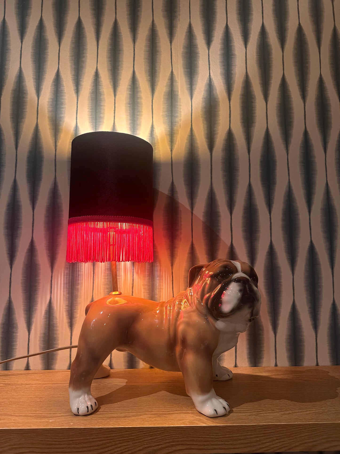 Bulldog Table Lamp