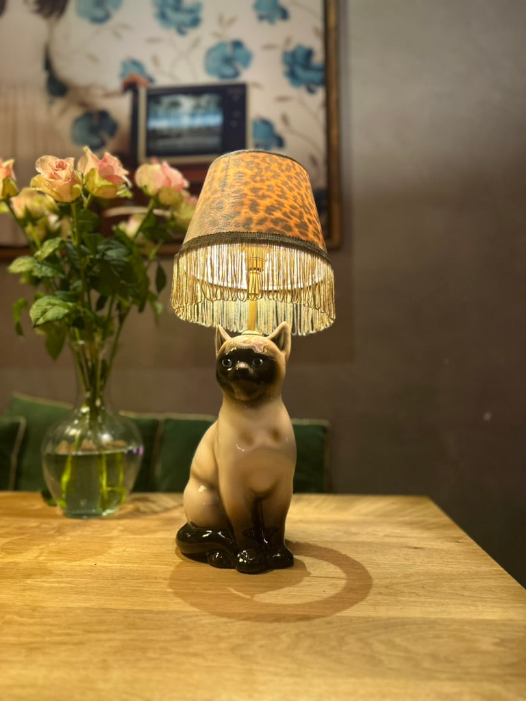 Siamese Cat Table Lamp